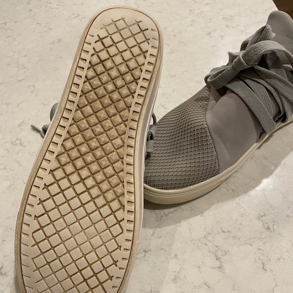 Steve Madden Lancer Sneaker - Picture 7 of 7